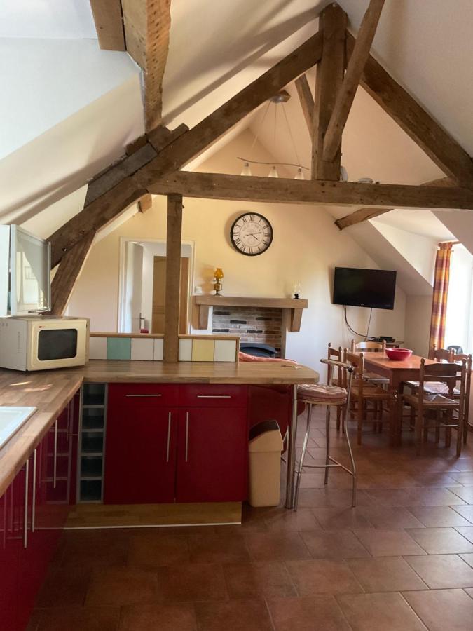 Apartament Le Glycine A Manoir Sainte Cecile Juvigny-Val-d'Andaine Zewnętrze zdjęcie