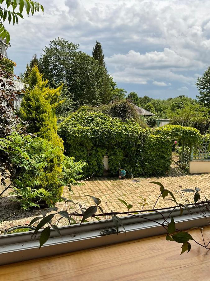 Apartament Le Glycine A Manoir Sainte Cecile Juvigny-Val-d'Andaine Zewnętrze zdjęcie