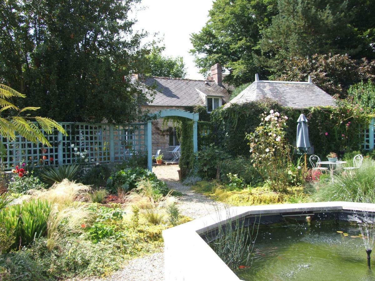 Apartament Le Glycine A Manoir Sainte Cecile Juvigny-Val-d'Andaine Zewnętrze zdjęcie