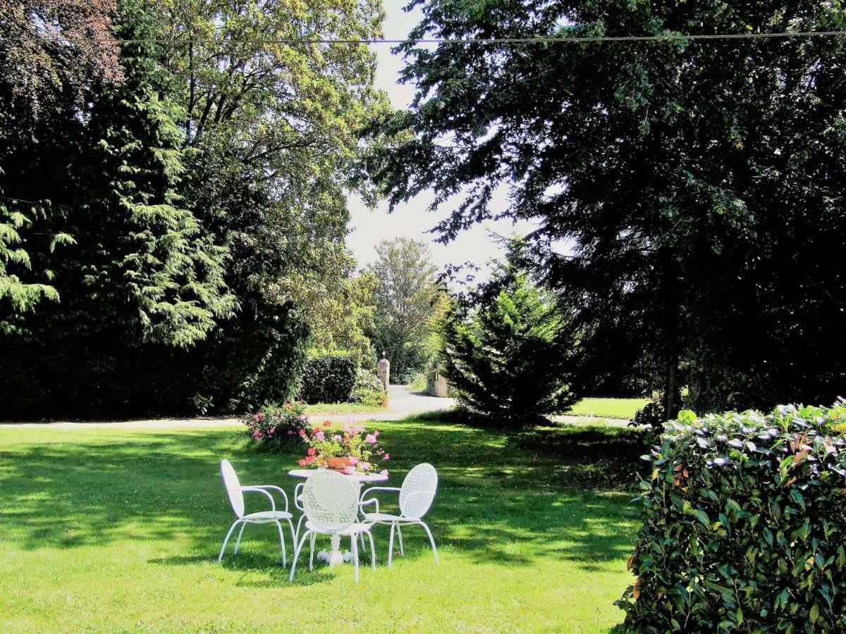 Apartament Le Glycine A Manoir Sainte Cecile Juvigny-Val-d'Andaine Zewnętrze zdjęcie